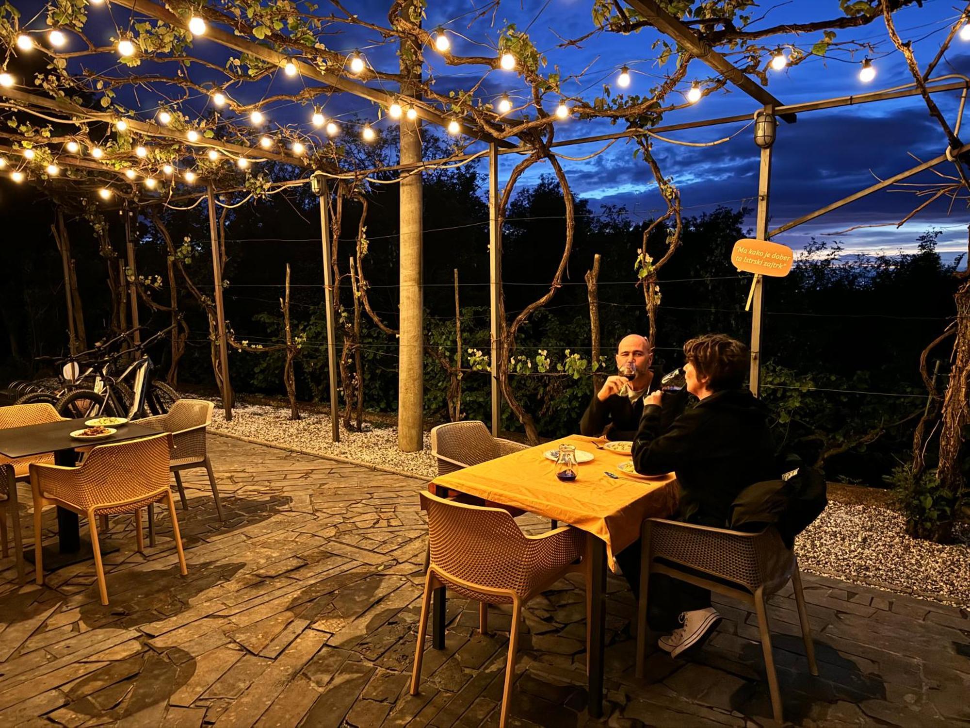 Glamping Green Istria Tiny Houses Truske Luaran gambar
